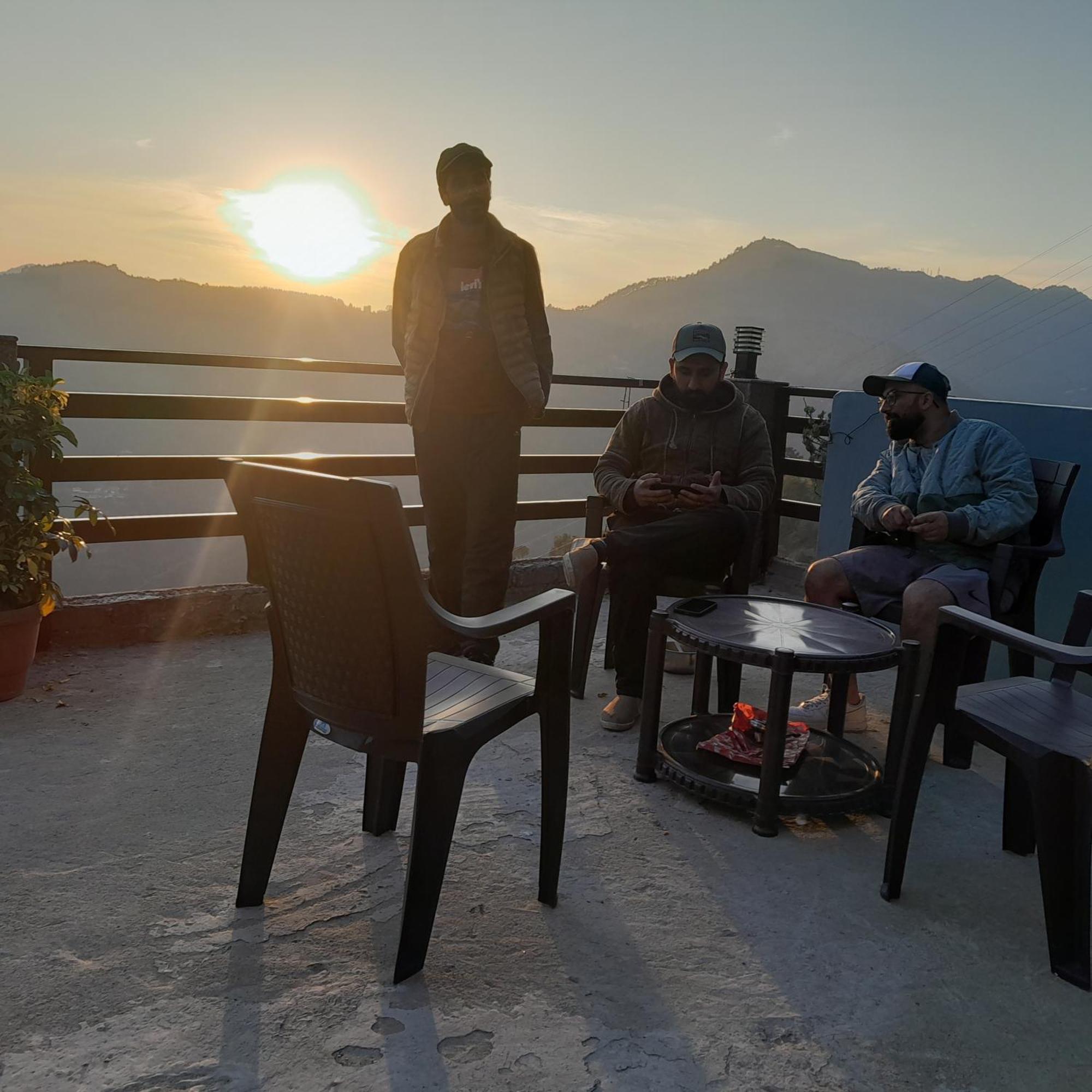 Mountain And Peace Shimla Exterior foto